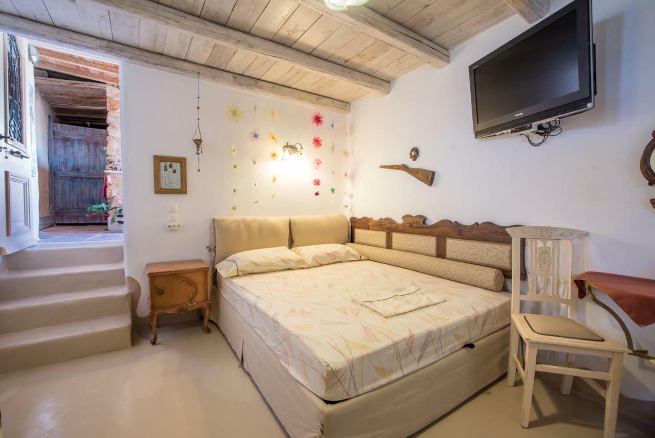 Anthippi (Adults Only) Aparthotel Páros Buitenkant foto